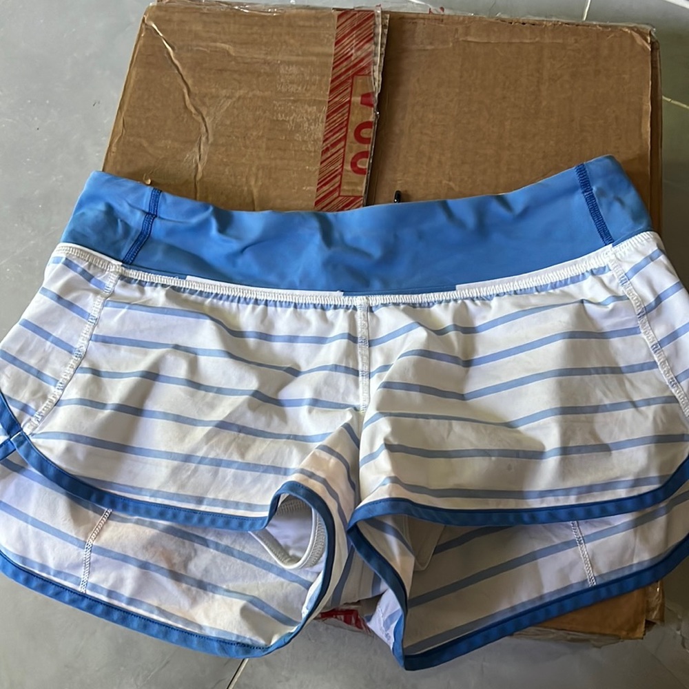 Size 6 speed short lululemon